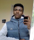 Встретьте Мужчинa : Yanouch, 33 лет до Украина  sevastopol
